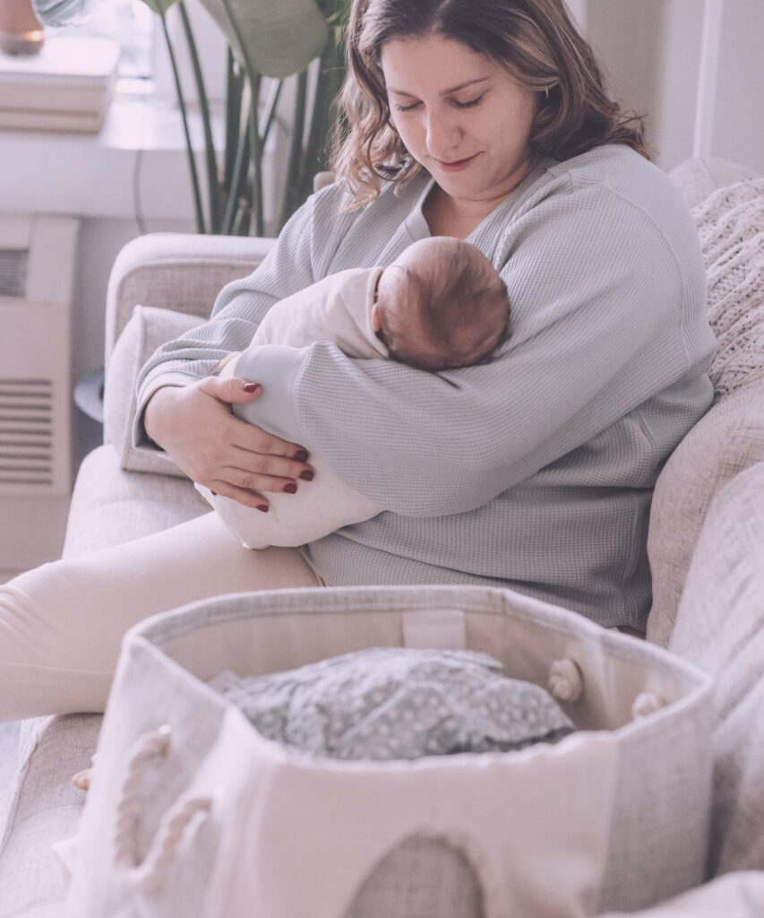 Guiding-River-Doula-Berlin-Mutterpflegerin-Haushaltshilfe-Friedrichshain